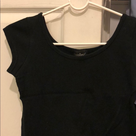 Black tee - Picture 2 of 2